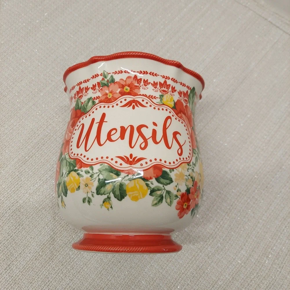 The Pioneer Woman Vintage Floral 7